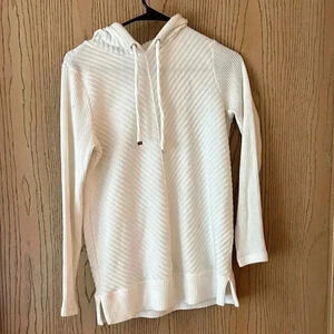 White ribbed long sleeve hoodie